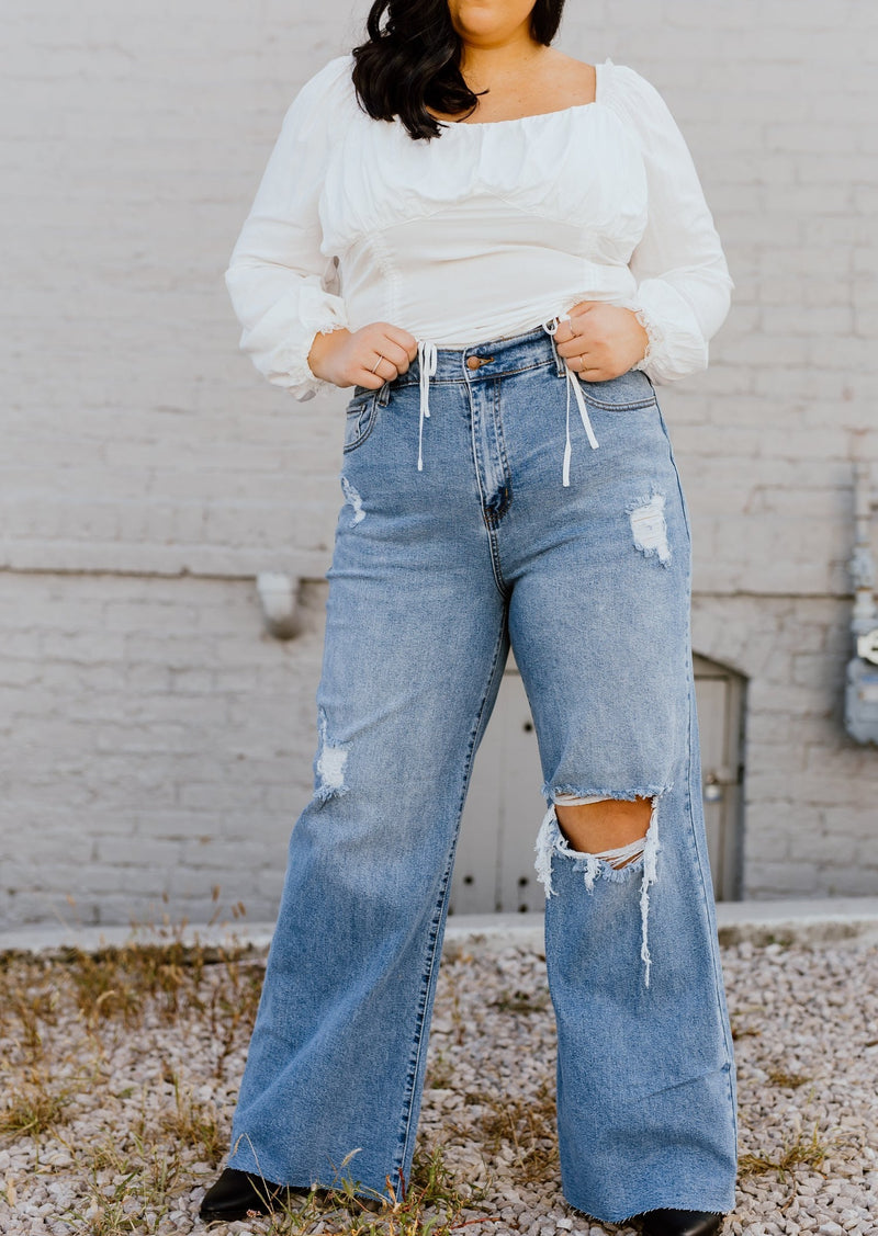 “The Ackles” Md. Wash Straight Leg Jeans - XL+